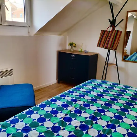 Cosy T3 A 50 M De La *